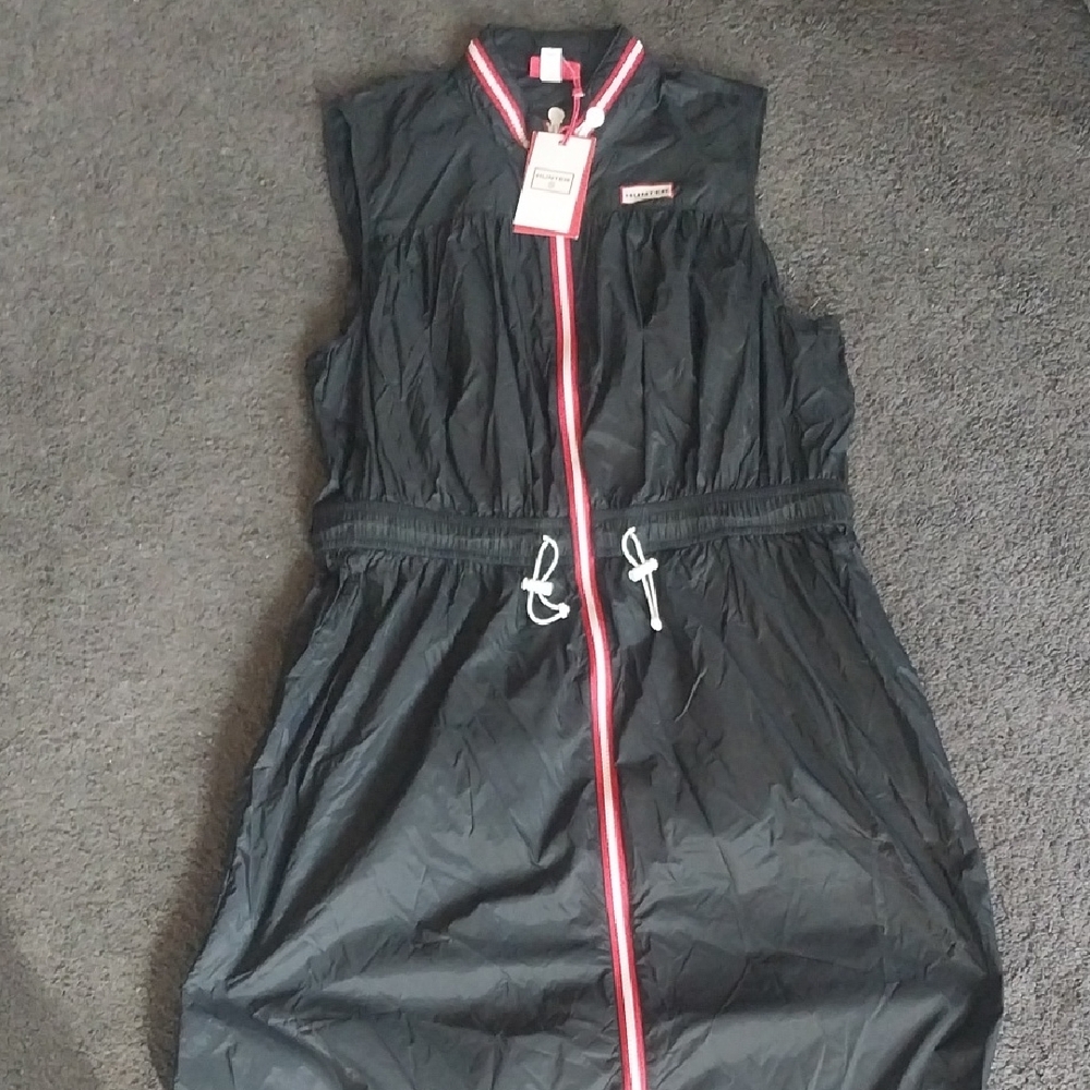 Hunter Black Sleeveless Zip-Front Dress with Red Trim